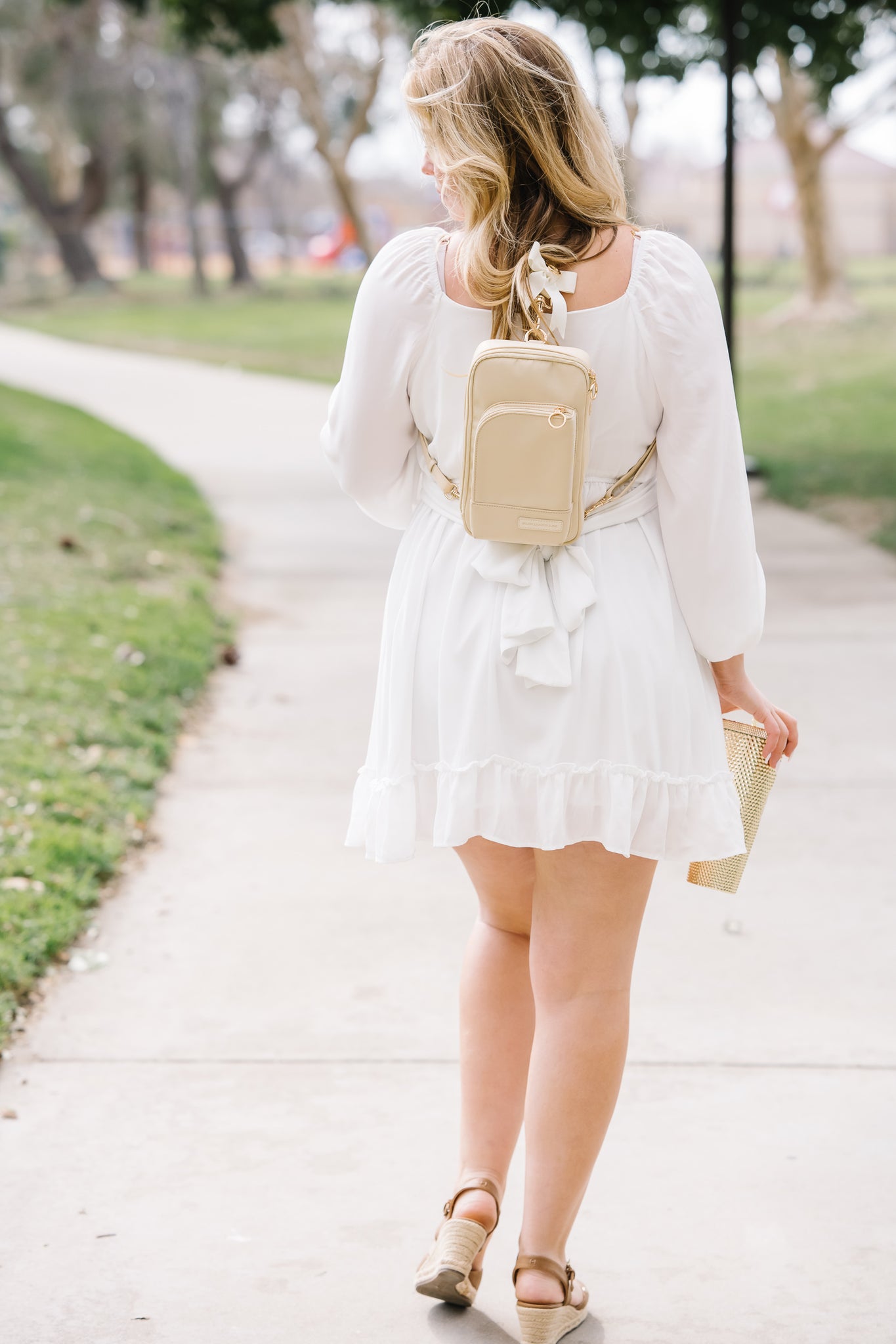 Jenny Sling Bag — Beige